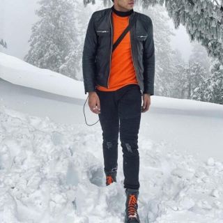 Jose MenGÇÖs Distressed Motorcycle Leather Jacket